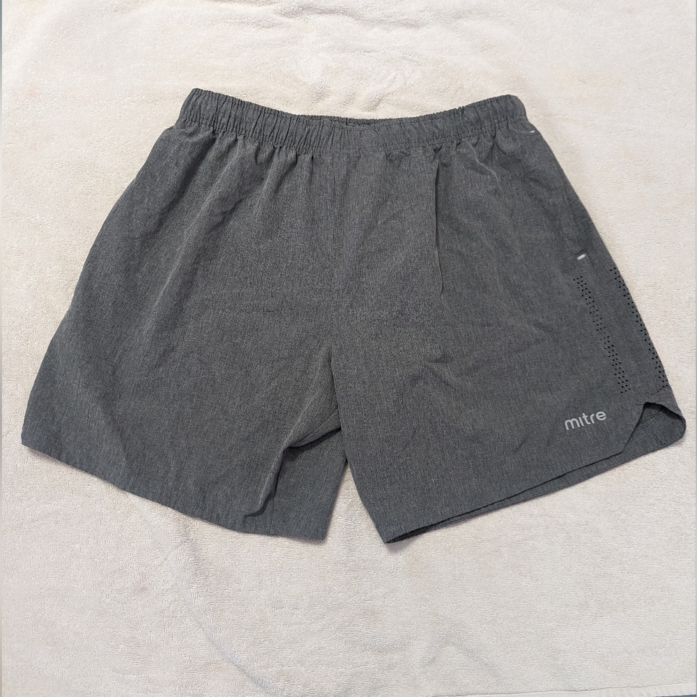 Men's Mitre athletic shorts XL